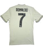 2018-19 Juventus Turin Away Kit C. Ronaldo #7 (6,5/10)
