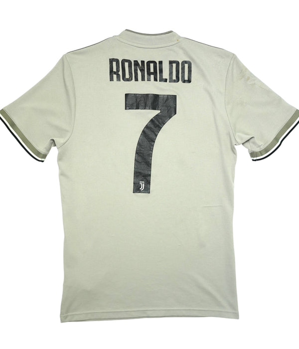 2018-19 Juventus Turin Away Kit C. Ronaldo #7 (6,5/10)
